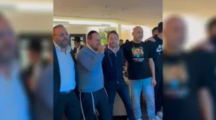 עמו אנכי בצרה: הנדיבים החרדים בערב מיוחד למשפחות החטופים