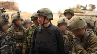גלנט בעזה: לא נעזוב עד להשבת כל החטופים