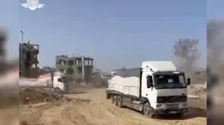 מאות משאיות ציוד נכנסו לעזה לאחר בידוק