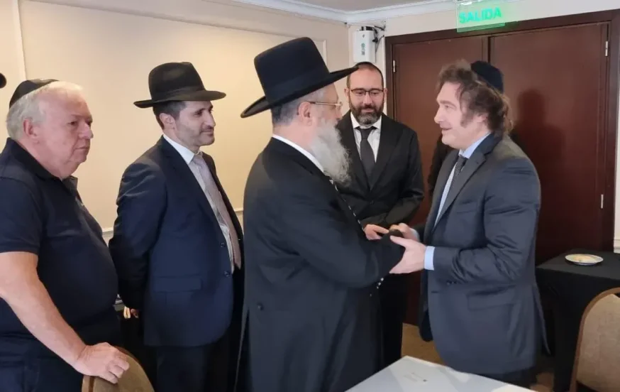 הגר"ד יוסף נועד עם נשיא אגרנטינה הנבחר שעושה קידוש השם בעולם כולו