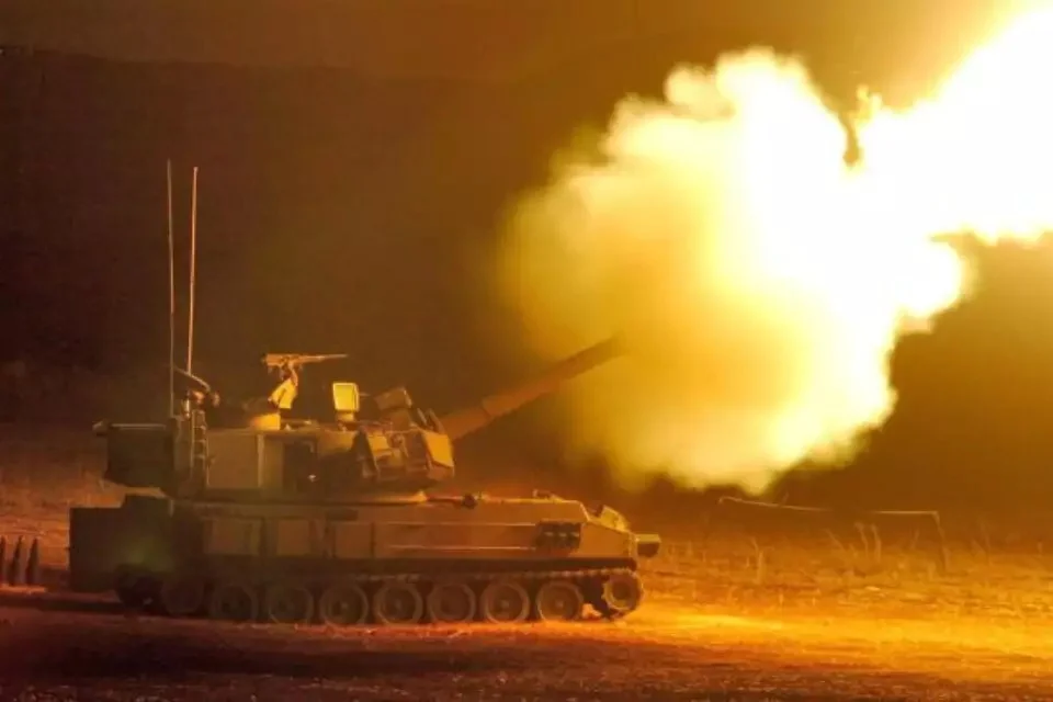 דובר צה"ל: טילים ששוגרו מלבנון נפלו בשטח פתוח בהר דב דובר צה"ל: טילים ששוגרו מלבנון נפלו בשטח פתוח בהר דב