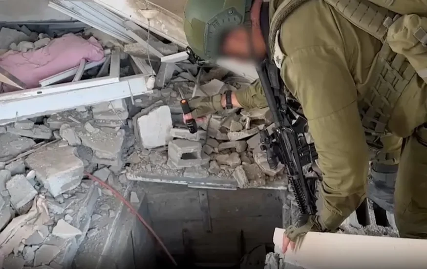 "דומה למדע בדיוני": רשת מנהרות חמאס נחשף בממדים עצומים "דומה למדע בדיוני": רשת מנהרות חמאס נחשף בממדים עצומים