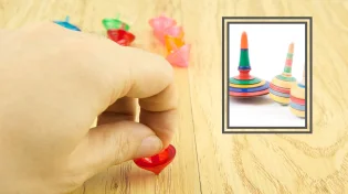 למה מסובבים סביבון מלמעלה? 3 עובדות מרתקות שאולי לא הכרתם