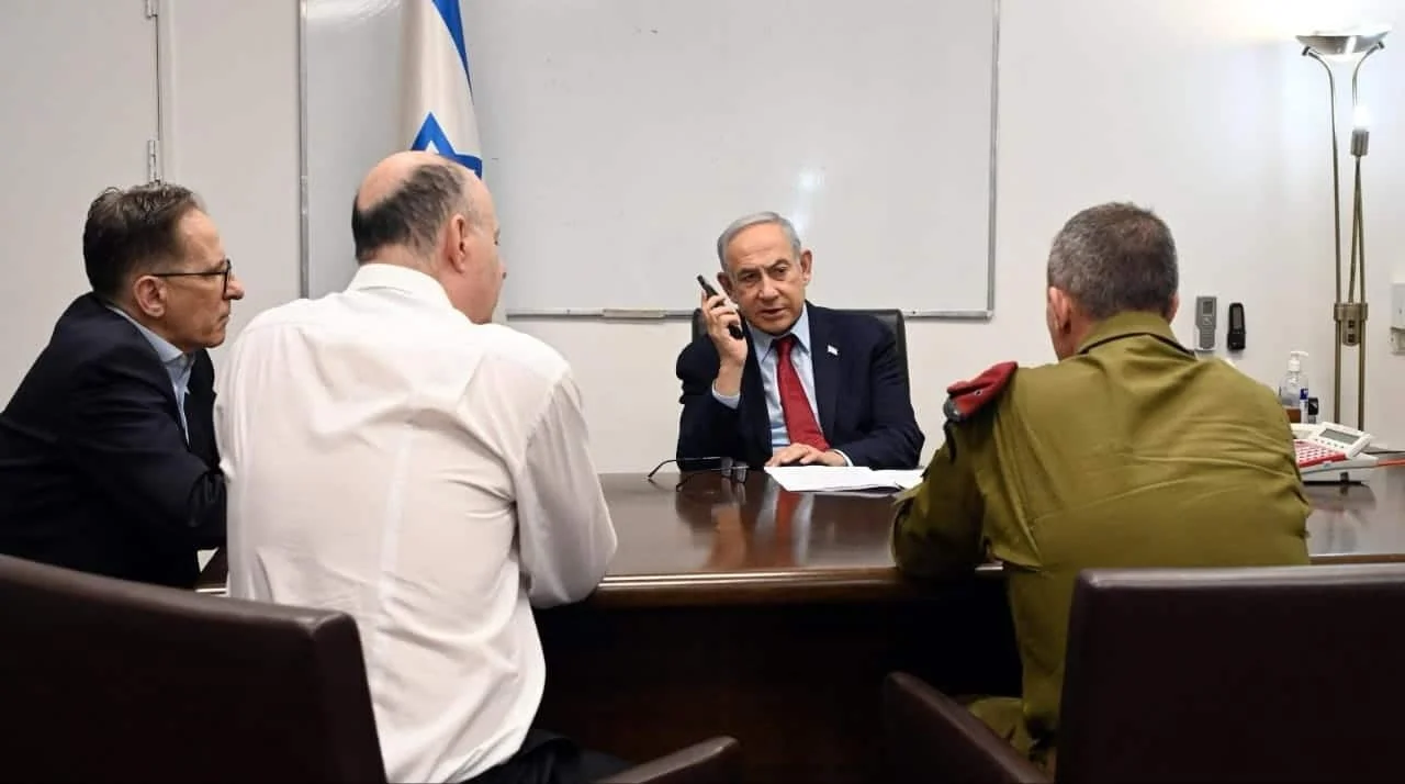 נתניהו וגלנט עזבו במפתיע את ישיבת הממשלה, וזו הסיבה נתניהו וגלנט עזבו במפתיע את ישיבת הממשלה, וזו הסיבה