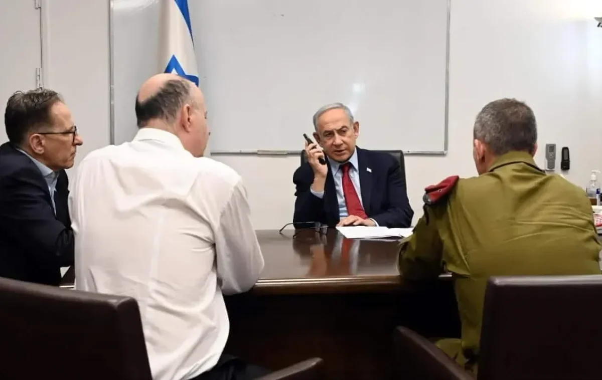 נתניהו וגלנט עזבו במפתיע את ישיבת הממשלה, וזו הסיבה נתניהו וגלנט עזבו במפתיע את ישיבת הממשלה, וזו הסיבה