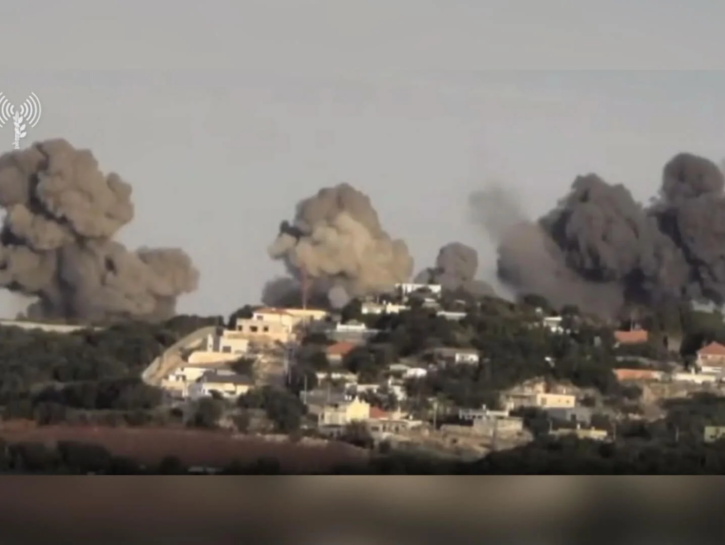 דיווח: ישראל השתמשה בפצצות זרחן בתקיפה בלבנון דיווח: ישראל השתמשה בפצצות זרחן בתקיפה בלבנון