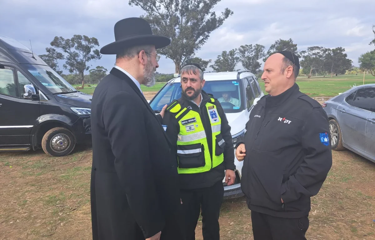 זירות קשות ומורכבות: הרב לאו חיזק את אנשי זק"א בדרום