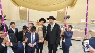 תגידו מזל טוב! הבן של הרב עמנואל מזרחי חגג אתמול בר מצווה