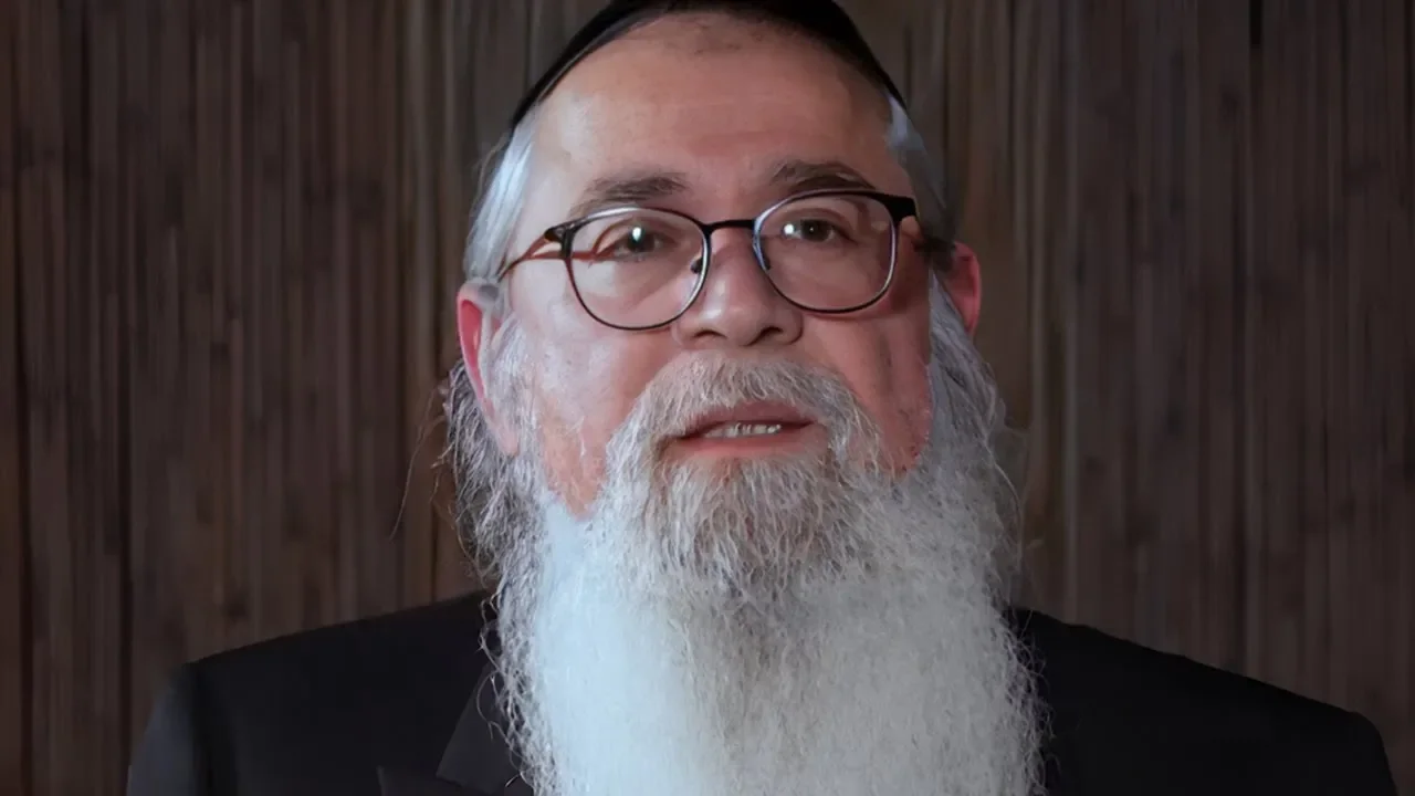 בתמונה: המקובל הרב יוסף ביטון