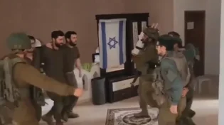 צפו: הכנסת ס"ת לבית הכנסת בחאן יונס