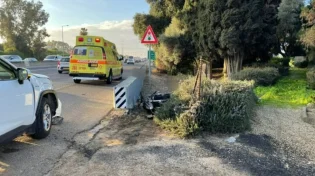 טרגדיה בכביש 4: רוכב אופנוע נהרג מפגיעת רכב 