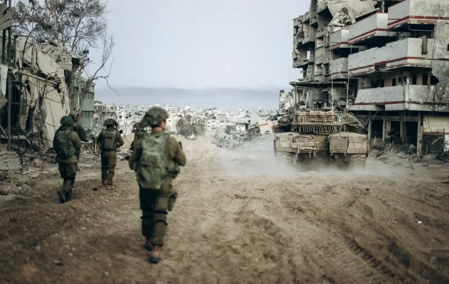 לוחמי צה"ל פועלים בתוך הרצועה לוחמי צה"ל פועלים בתוך הרצועה