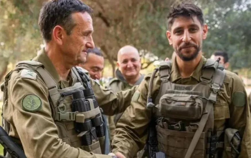 עידן עמדי עם הרמטכ"ל. צילום: דובר צה"ל