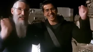 מצמרר: הלוחם אלקנה ויזל הי"ד שר לצד הזמר אברהם פריד