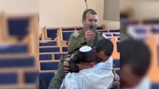 תיעוד מרגש: מתנת בר המצווה - אבא חי