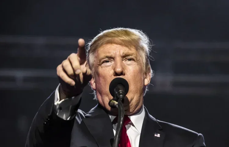 נשיא ארה"ב לשעבר דונלד טראמפ נשיא ארה"ב לשעבר דונלד טראמפ