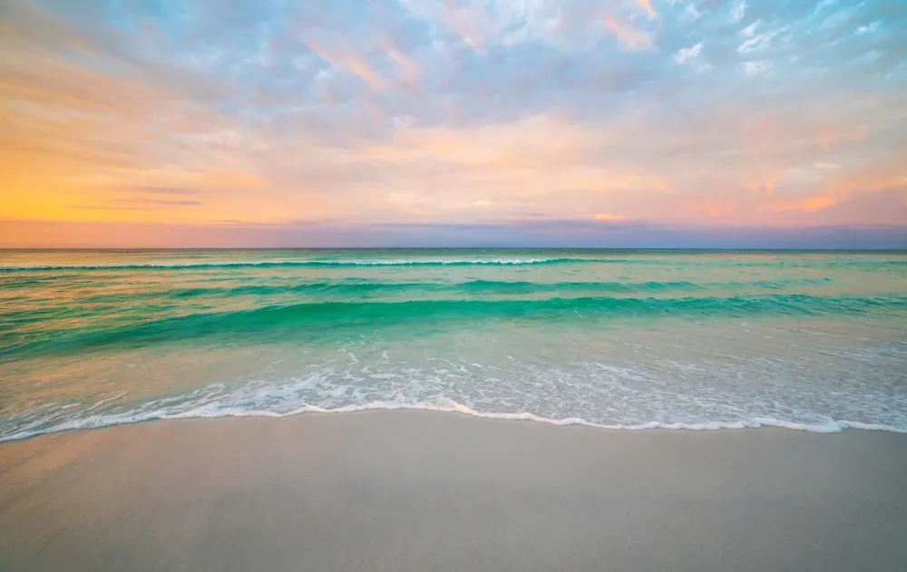 האם מותר בשבת ללכת לים? האם מותר בשבת ללכת לים?