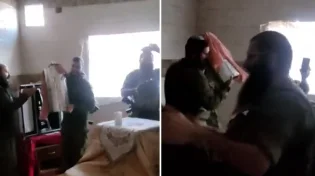 בשירה וריקודים: הכנסת ספר תורה בלב עזה