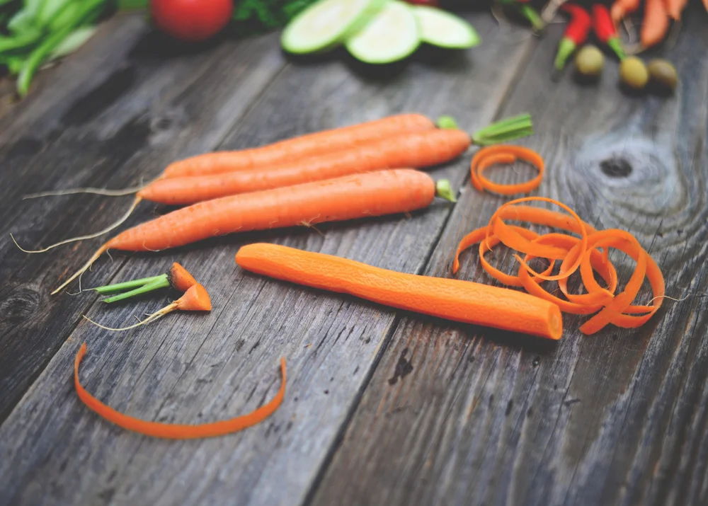 האם מותר לקלף גזר בשבת? האם מותר לקלף גזר בשבת?