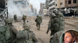 על הגג בעזה הם עשו קידוש. והחייל שלא מצליח להסביר