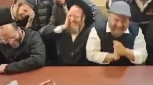 משעשע: חברי השיעור הדגימו איך מרבים בשמחה