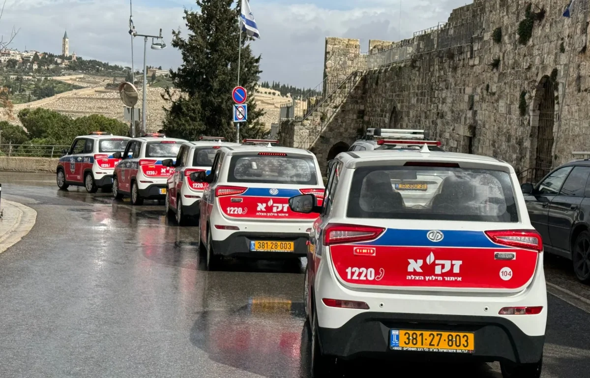 לאחר הקידוש השם הגדול: חמישה "בימבולנסים" נתרמו לזק"א