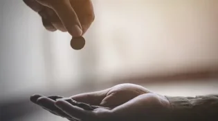 בפורים הם ישמחו בגללך: העבר כעת זכר למחצית השקל