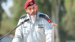 על מדים: מפקד האוגדה העביר ביקורת על הממשלה
