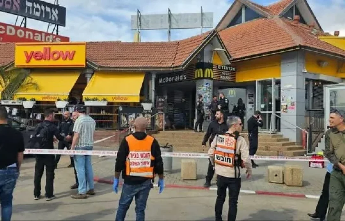 זירת הפיגוע בבית קמה