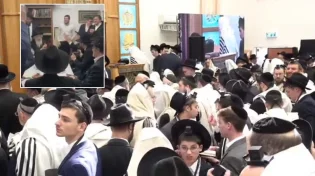 לאחר הנס העצום, האב הטרי בן ה-88 בשירת 'אין ייאוש'