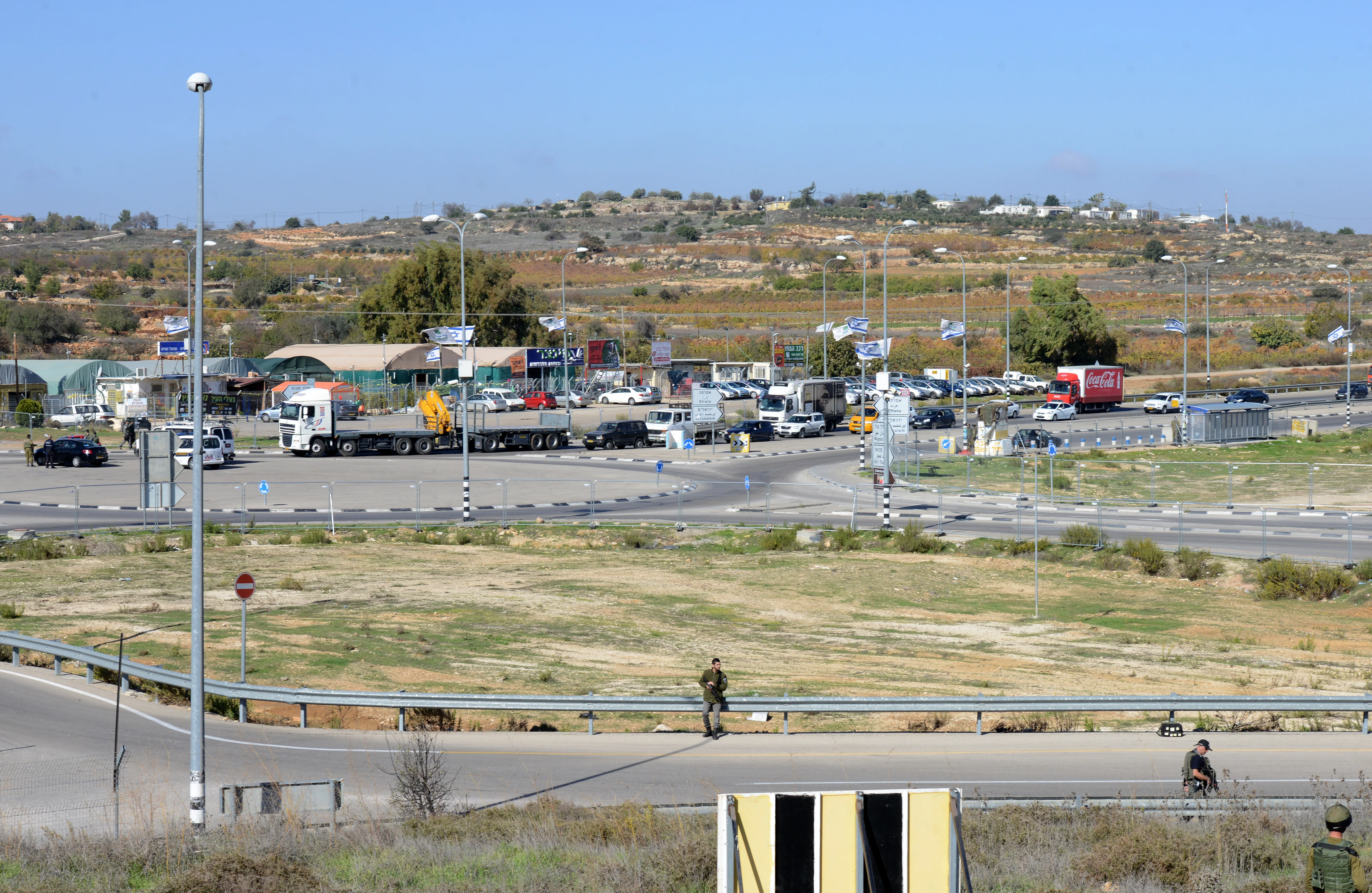 צומת גוש עציון. המחבל פעל בחורשה סמוכה