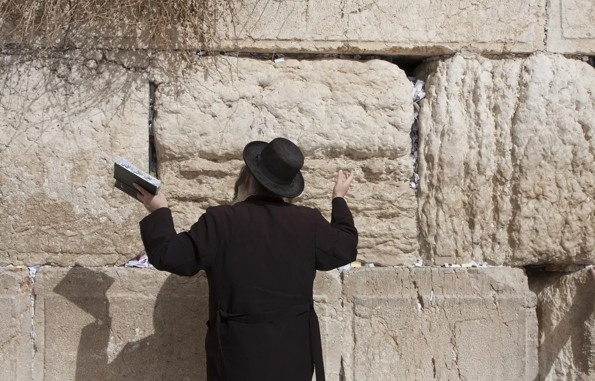 חשיפה מרתקת: סוד הארת פורים מהחיד"א לגאולת ישראל