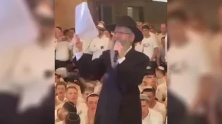 פורים ככיפורים: מאות בשירה מרגשת בליל פורים