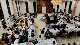 תיעוד: רבי דוד אבוחצירא וראש העיר בלימוד חברותא 