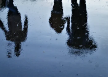 ממי צריך לשמור נגיעה?