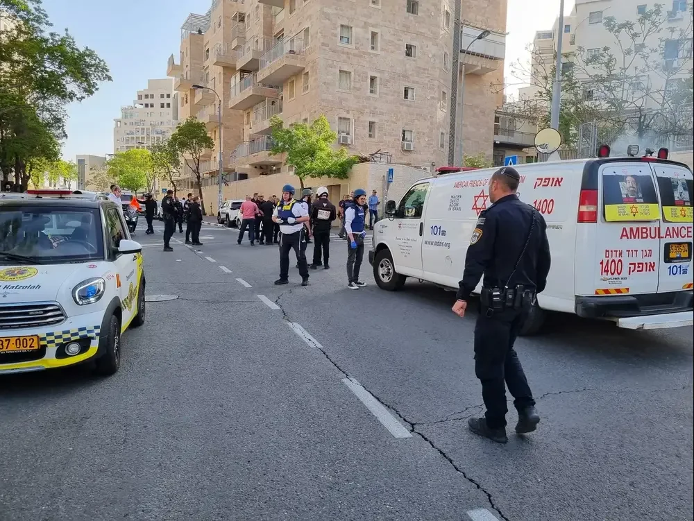 זירת הפיגוע בירושלים. זירת הפיגוע בירושלים.