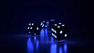 תזהרו מלהסתכן: מתי נהוג להפיל גורל?