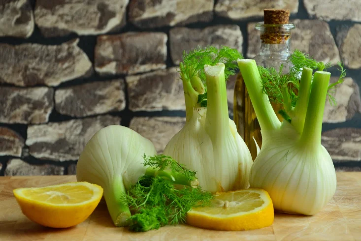 5 יתרונות בריאותיים של שומר, שלא תוכלו לפספס 