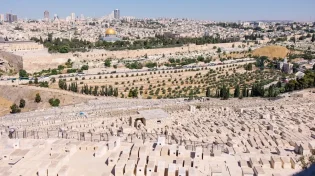 האם מותר להגיד קדיש ללא מניין?