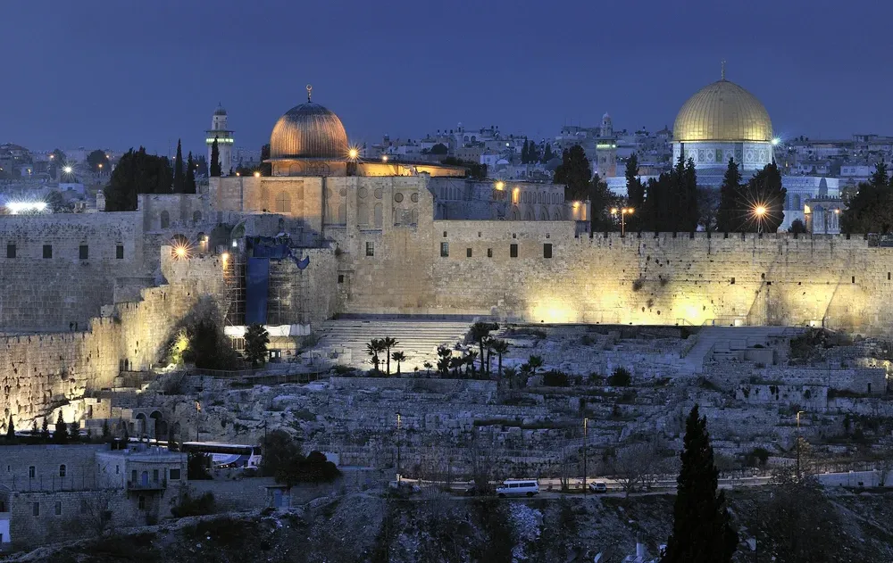 האם מותר להגיד את שם השם? האם מותר להגיד את שם השם?