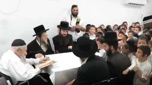 מתיקות: גדול הדור בחן את ילדי תשב"ר