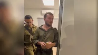 קביעת מזוזה בבסיס לזכות החברים שנפלו