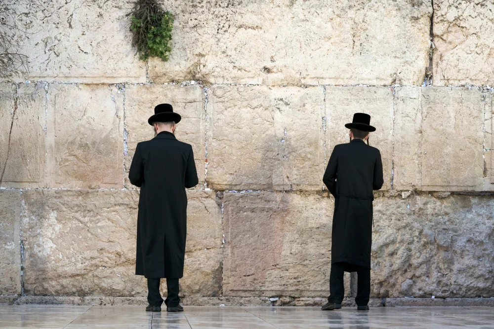 מה לומדים בליל שבועות? מה לומדים בליל שבועות?