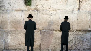 מה לומדים בליל שבועות?
