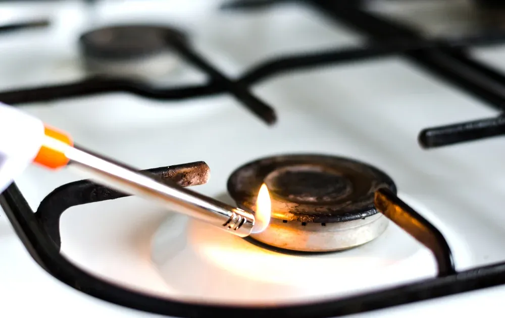 האם מותר להדליק אש בשבועות? האם מותר להדליק אש בשבועות?