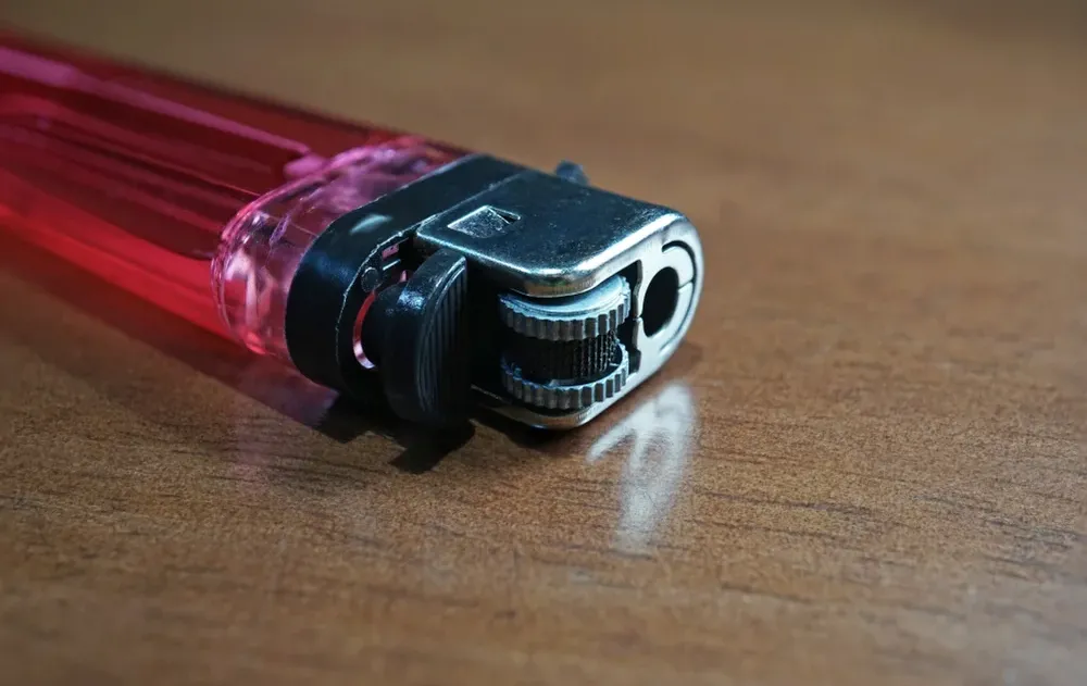 האם מותר להעביר אש בשבועות? האם מותר להעביר אש בשבועות?