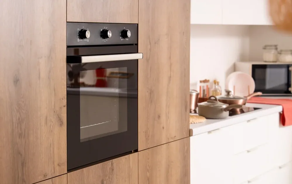 האם מותר לחמם בתנור בשבת במקום פלטה?