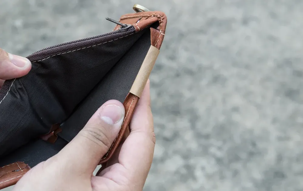 האם מותר לגנוב מגוי? האם מותר לגנוב מגוי?