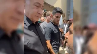 האב השכול לנתניהו: "הרב אמר לי לחלק ברכות"