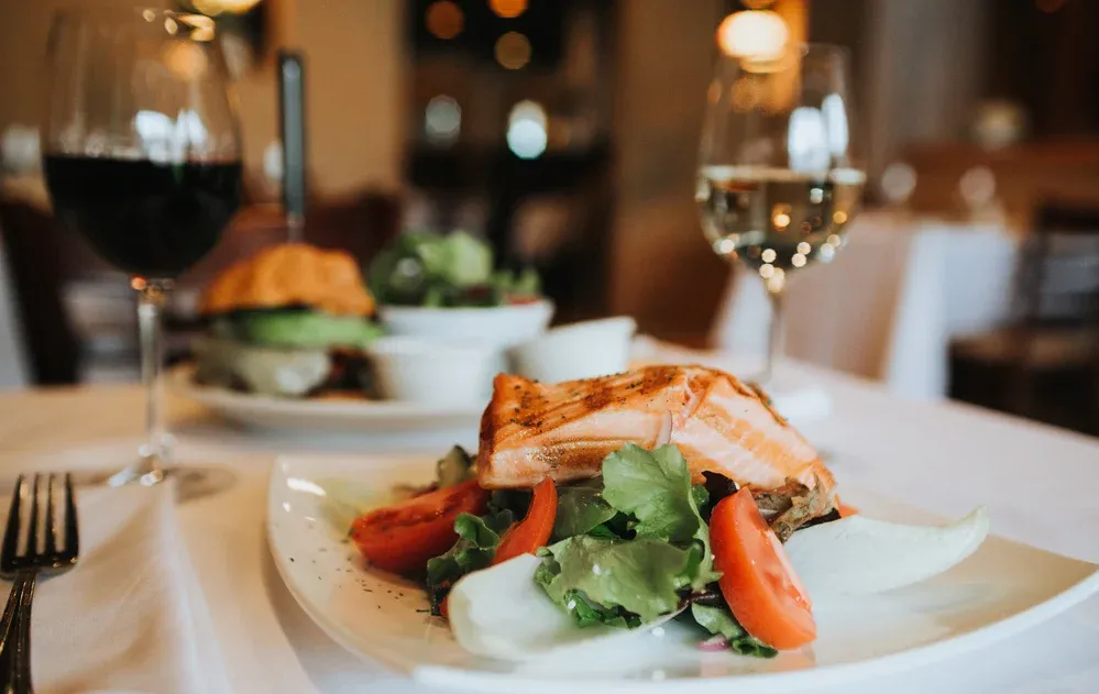 האם מותר לאכול דגים בחו"ל? האם מותר לאכול דגים בחו"ל?